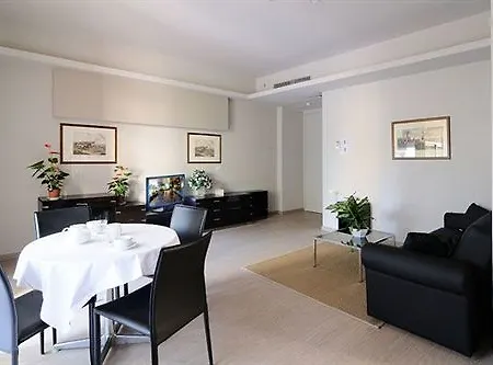 Aparthotel Sacconi 4*