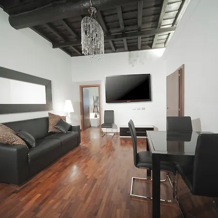 64 Apart Apartment *
