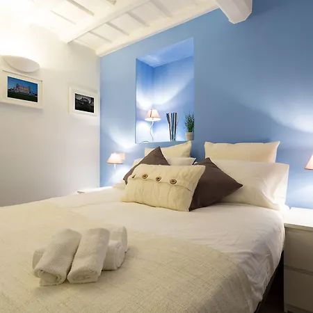 The Spanish Piazza Di Spagna Bed and Breakfast 2*