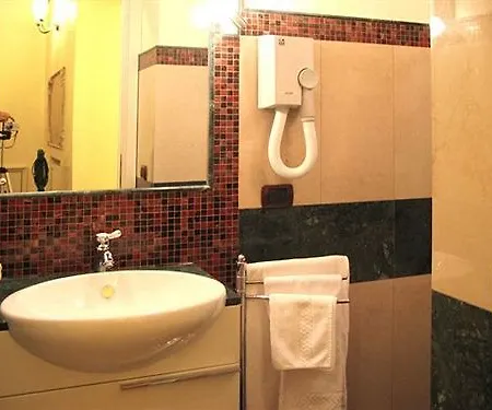 Sweet Dream Trevi Bed & Breakfast 4*