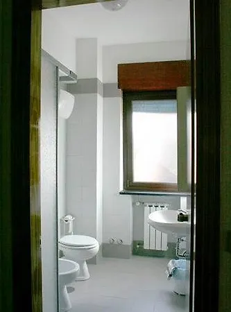 Hotel Casa Per Ferie Eremo Santa Rosa Da Lima Roma