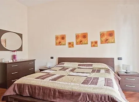 Stasera A Casa Da M.e. Bed & Breakfast Rome