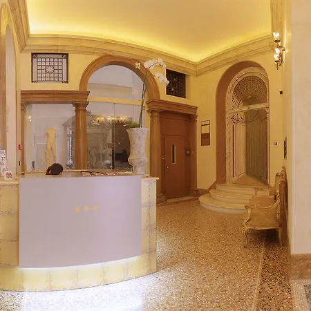 Hotel Antica Dimora Delle Cinque Lune
