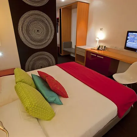 Hotel Novotel Eur 4*