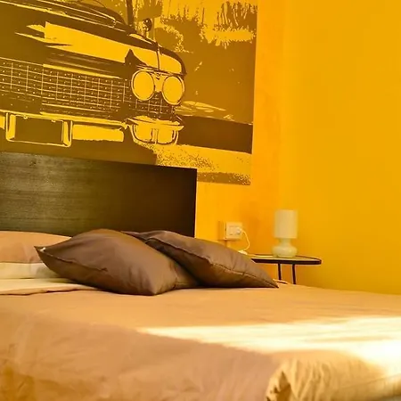 B&B Movie Home 2*