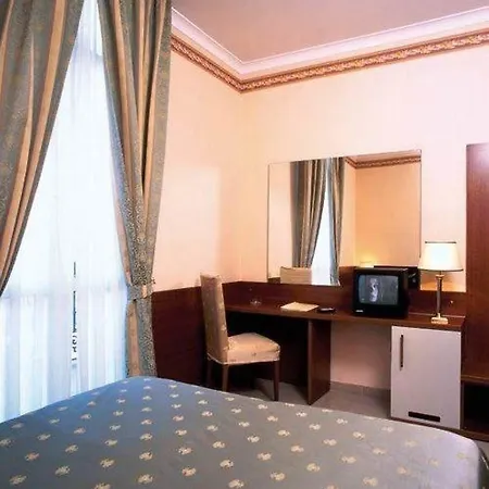 Shg Portamaggiore Hotel 3*