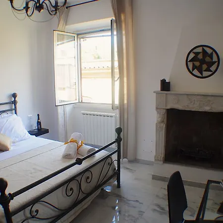 Bed and breakfast Little Rhome Roma