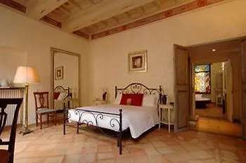 Residenza Frattina Guest house 2*