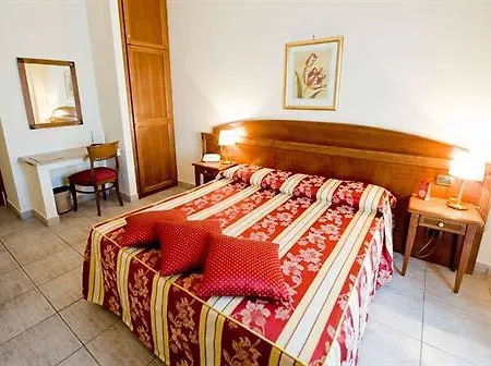 Otel Marini Park