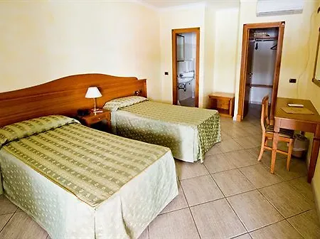 Otel Marini Park 3*