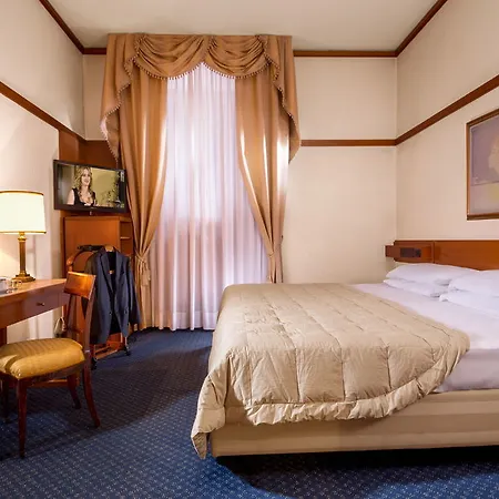 La Residenza 4* Řím