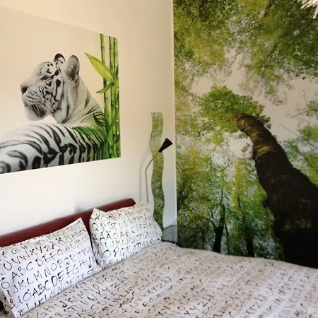 Bamboo B&B 2*