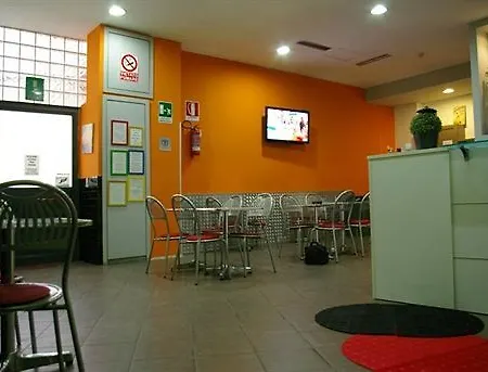 Hostel Youth Station Rom