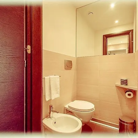 Ways Garden & Leisure Hotel