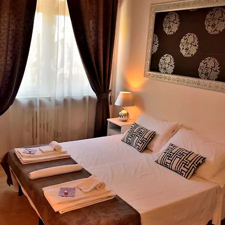 Hotel Romantic Nest In 2*