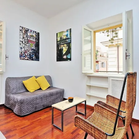 Apartment H2 In Rome *