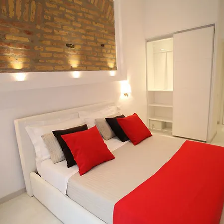 Interno 7 Luxury 2* Rome