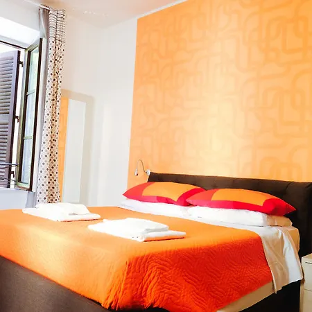 Affittacamere Your In Piazza Mazzini 3*
