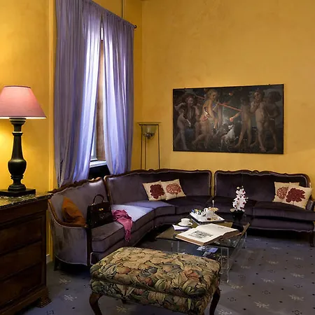 Fenix Hotel