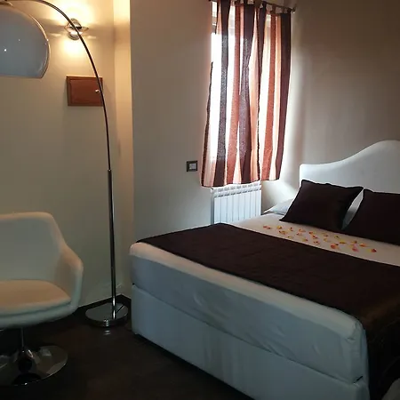 Aida Charming Bed & Breakfast