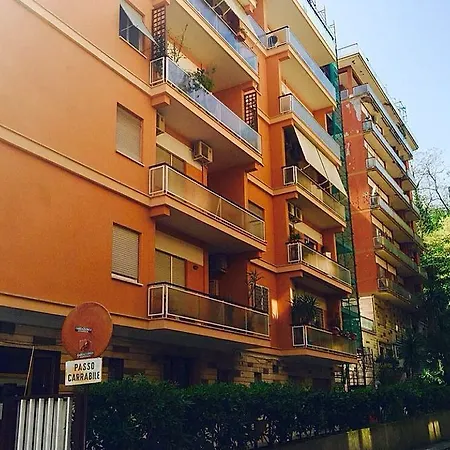 Roema 2* Rome