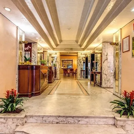 Hotel San Remo 3*