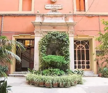 Magnifico Pensión Roma