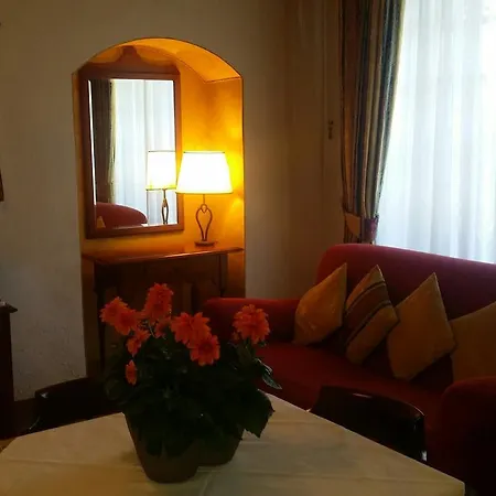 Casale Mostacciano 3* Rome