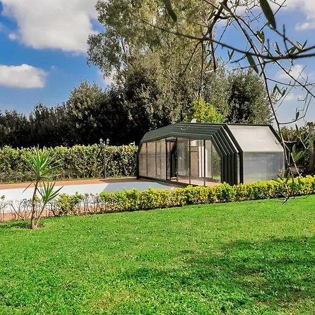 Casale Mostacciano 3*