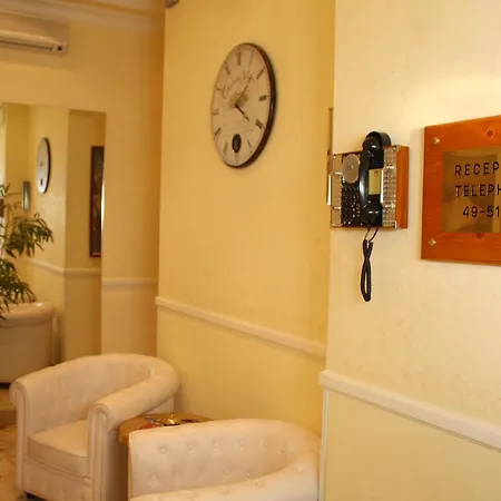 Hotel Viennese *
