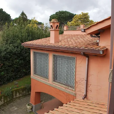 Casale Mostacciano Aparthotel 3*