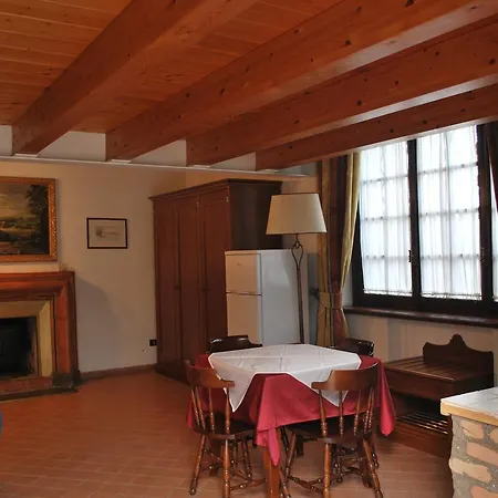 Aparthotel Casale Mostacciano 3*