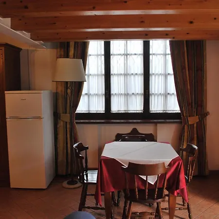 Casale Mostacciano 3* Rome