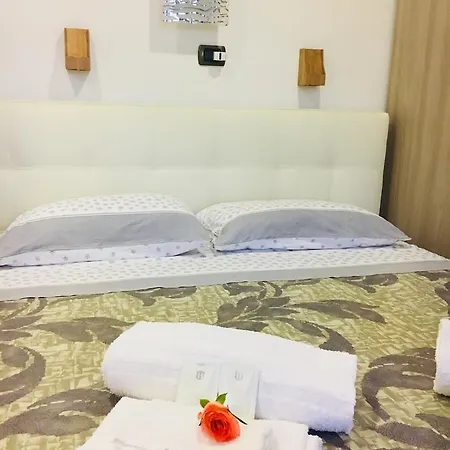 Amadeus Holiday home Rome