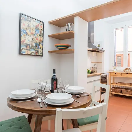 Casa Dell'arco Apartment *