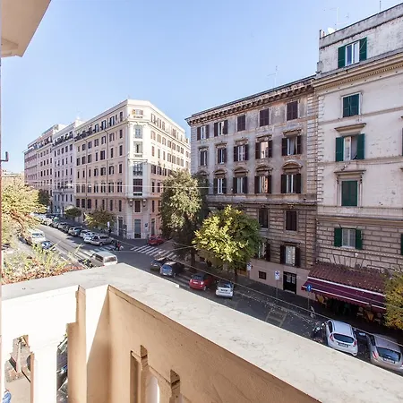 Bed & Breakfast El Dorado Colosseum 2*