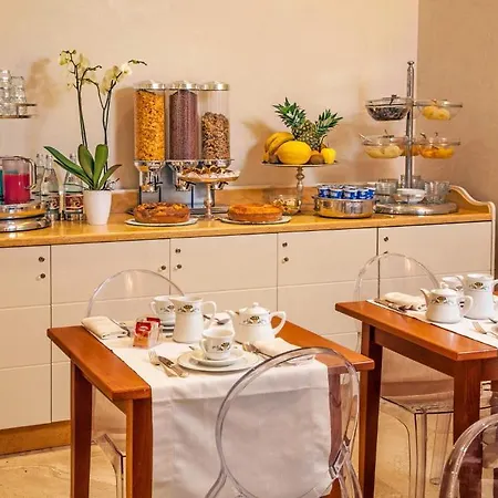 Piccolo Borgo Hotel 3*