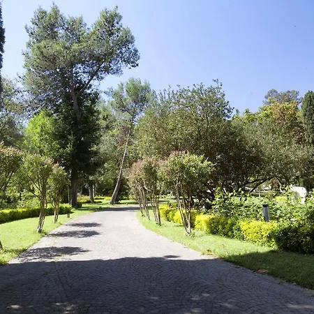 Veientana Villa *