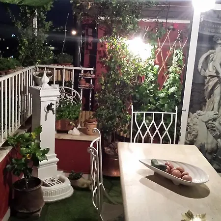 Trastevere 2 2* Rome