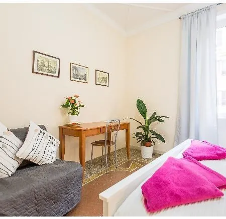 Apartment Emi House San Giovanni , Intero - 80 Mq