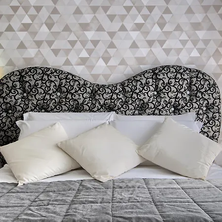Domus Pietro Affittacamere 3*