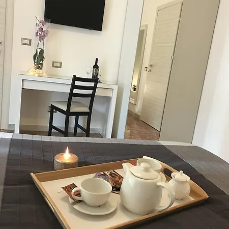 Apartment Sweet *