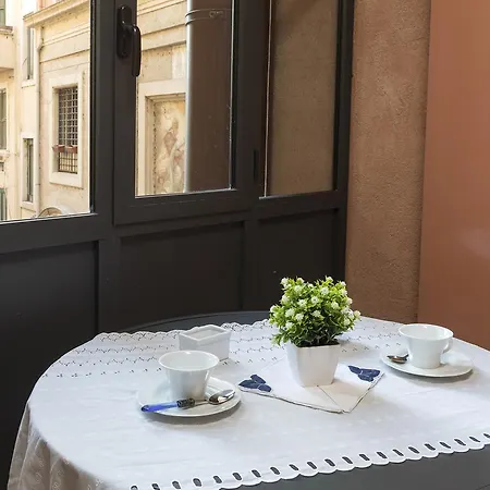 Domus Ara Pacis Apartamento