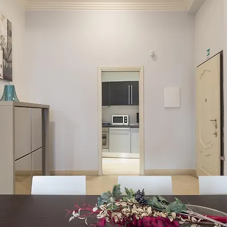 Domus Ara Pacis