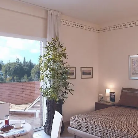 Western I Triangoli 4*
