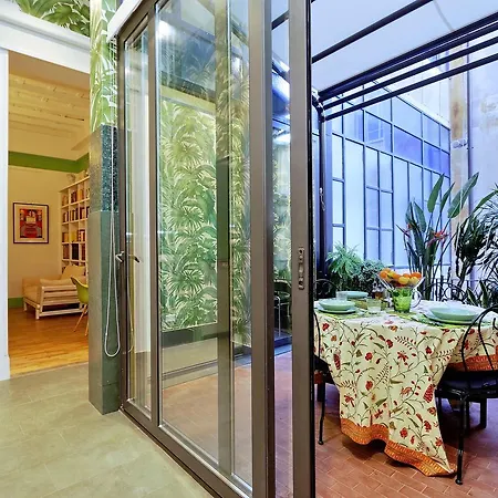 Wonderful In Trevi Area Apartment