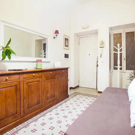 Time Apartment *