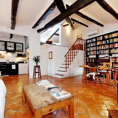Trastevere Charming Loft | Romeloft Rome