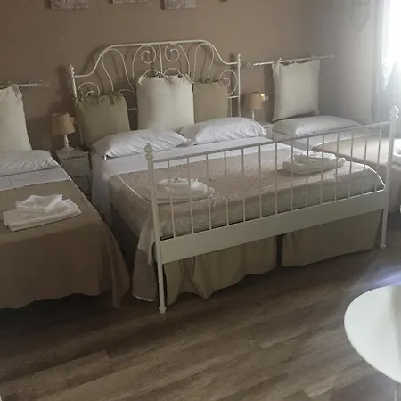 Morgagni House 2*