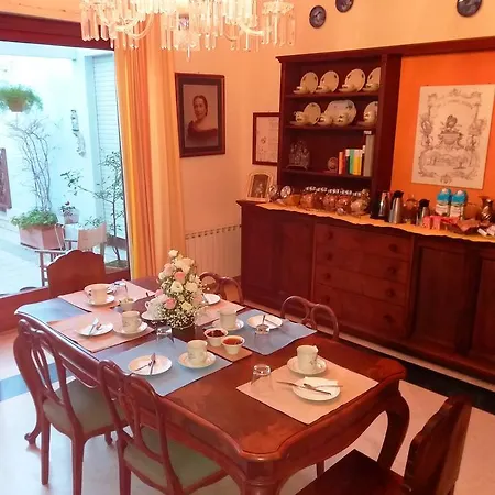 Relais La Canfora Guest house